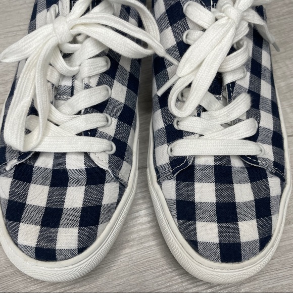 J. Crew Navy Gingham Roap Trip Canvas Lace-Up Sneaker Size 6 - Picture 2 of 10